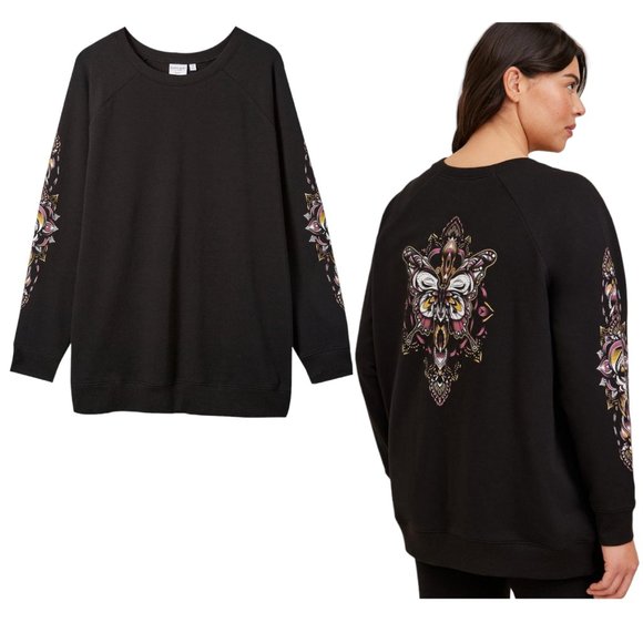 724. LARGE Oversized - TORRID Butterfly Super Soft Fleece Black Sweatshirt NEW - Picture 2 of 6